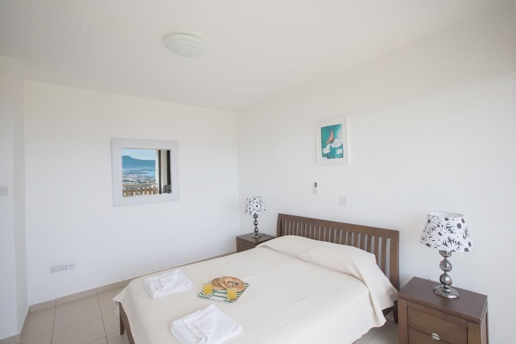 Esprit Villa 20 Polis Chambre photo