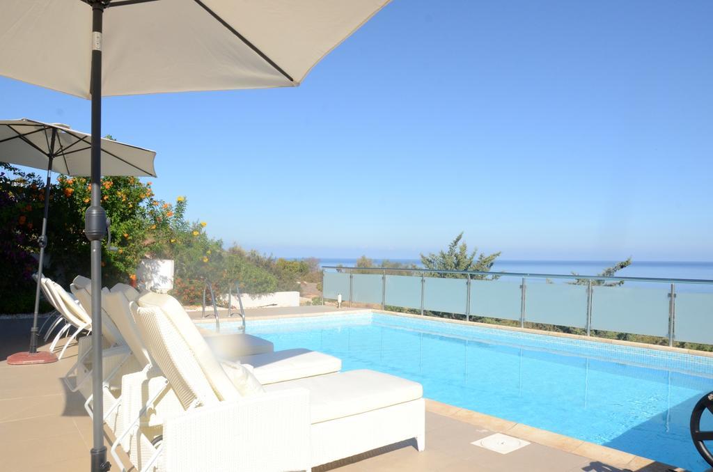 Esprit Villa 20 Polis Extérieur photo